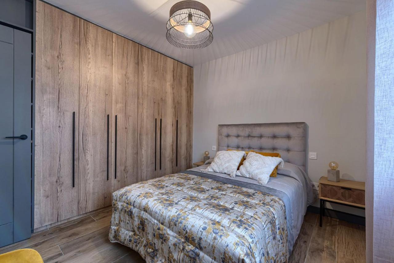 Апартаменти Vivienda Turistica De Diseno Elegante Більбао Екстер'єр фото